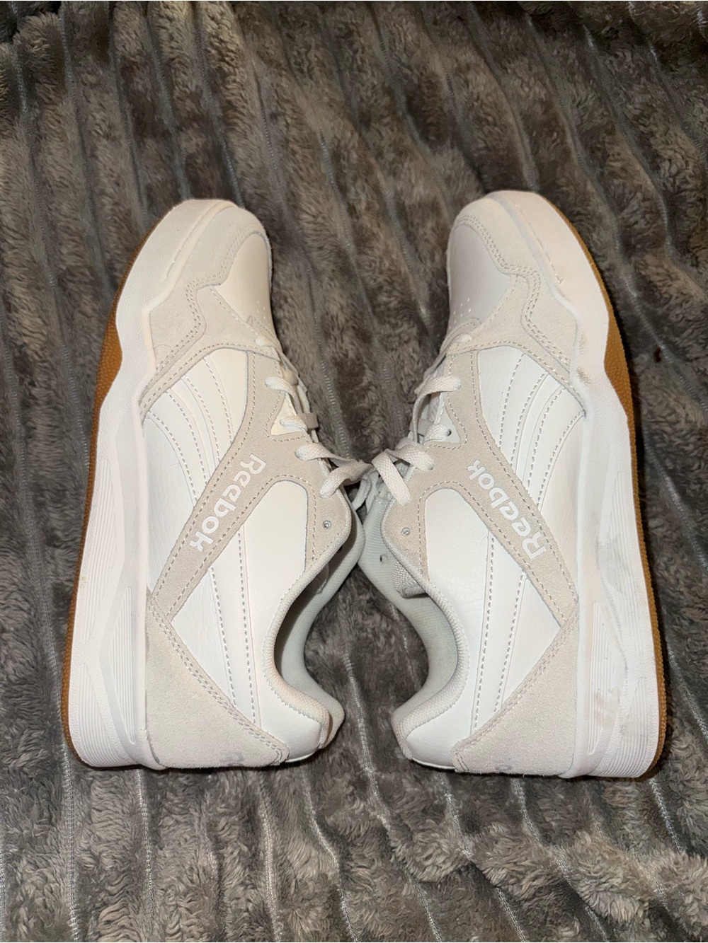 Reebok Women's White Sneakers with Gum Sole